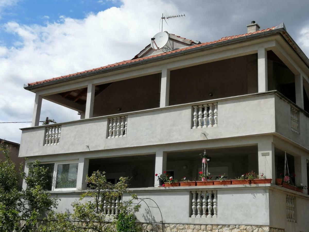 Apartman Rosanda Posedarje Luaran gambar