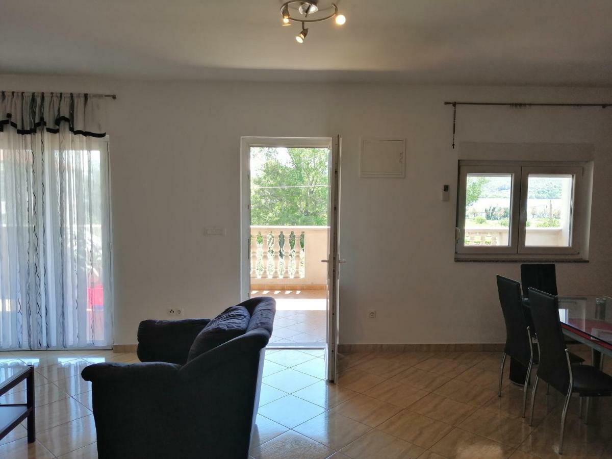 Apartman Rosanda Posedarje Luaran gambar