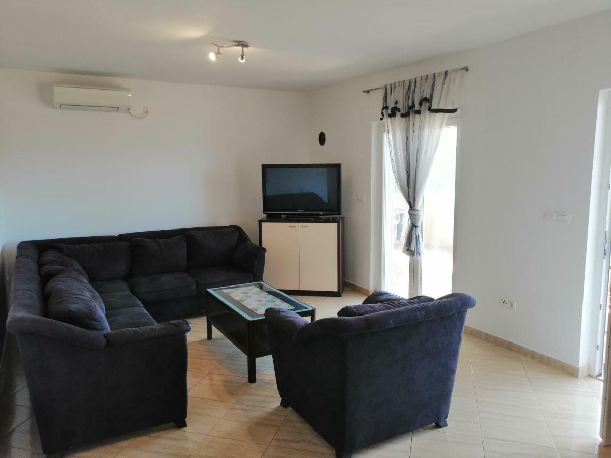 Apartman Rosanda Posedarje Luaran gambar